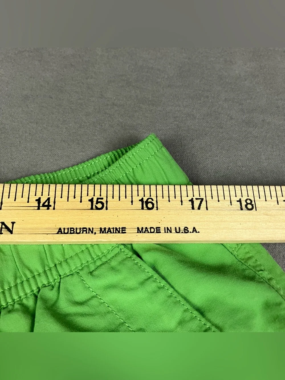 The North Face Men's Size L Flashdry Swim Trunks Shorts Lined Green Pockets. In